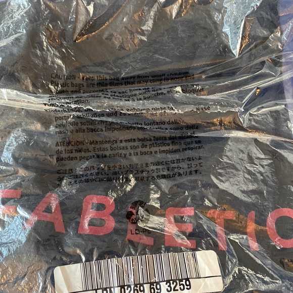 (A2) Fabletics The Front Row Graphic Tee, Size Small , NEW - Picture 10 of 11
